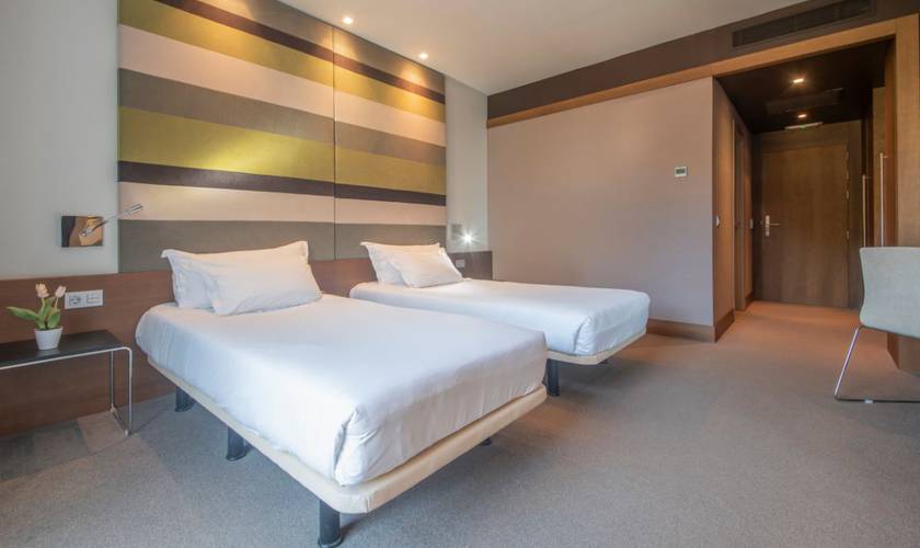Doppelzimmer mit verbindungstür Las Caldas by Blau Hotels Asturien Doppelzimmer mit verbindungstür Las Caldas by Blau Hotels Asturien