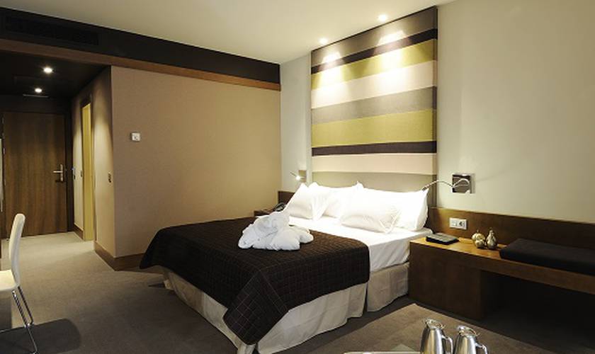 Doppelzimmer mit verbindungstür Las Caldas by Blau Hotels Asturien Doppelzimmer mit verbindungstür Las Caldas by Blau Hotels Asturien